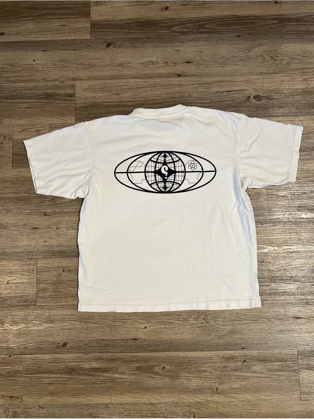 Oversized White T shirt Size Medium feels like Large